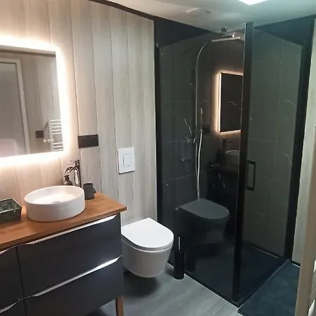 Loft 120m2 Plein Centre-ville De Sur Yon